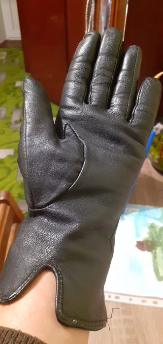 Перчатки кожанные