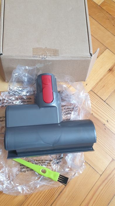 Щетка для шерсти dyson