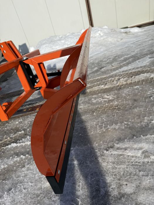 Sprzedam pług do śniegu 2m