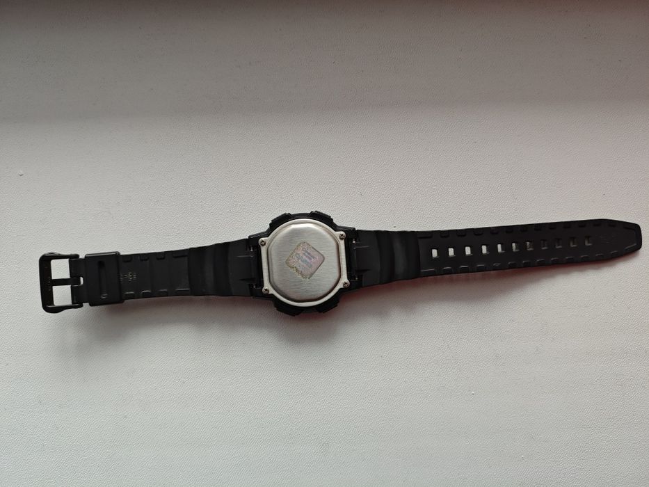 Чоловічий годинник Casio AE-1000W-1BVEF