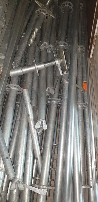 Estrutura Para Andaime Galvanizado - Em ótimas condições.
