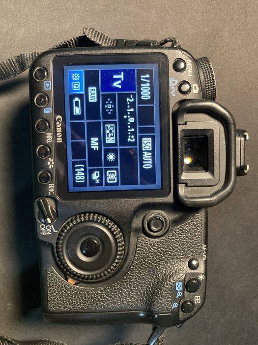 Corpo câmara canon EOS 50d + acessórios