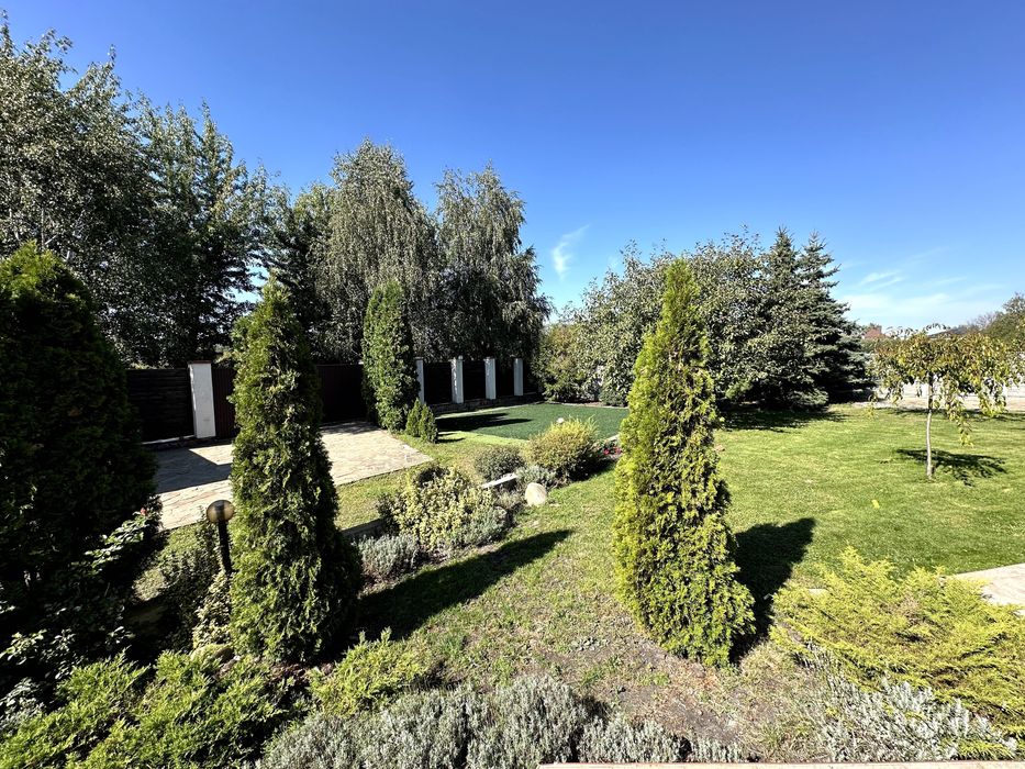 Продам Будинок 330м2 12 сот Романків поруч Сонячна Долина Ходосівка