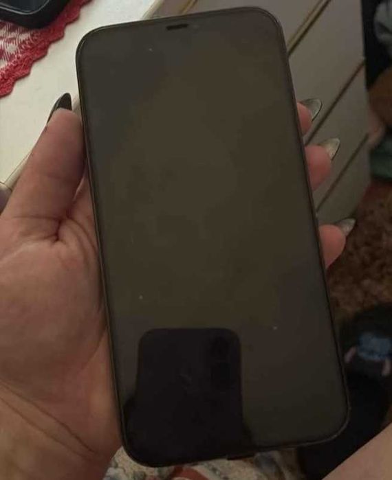Vendo telemóvel muito bom estado