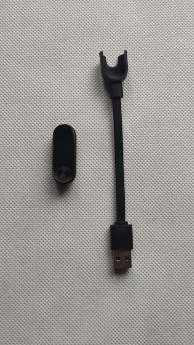 Mi Band 2 - niedziałający z ładowarką