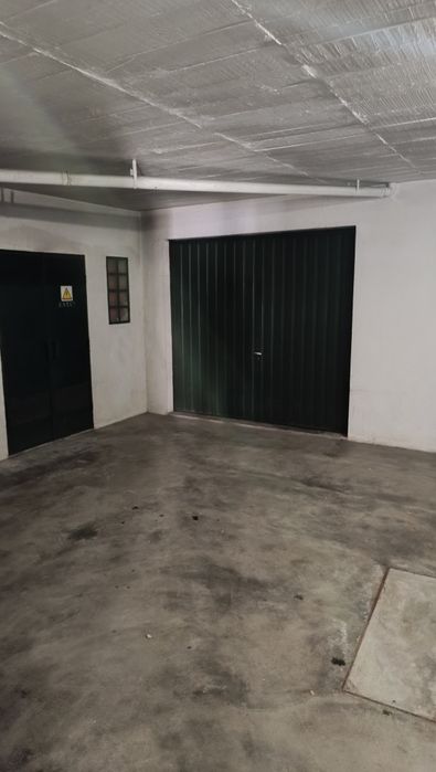 Garagem para arrendar