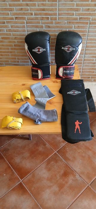 Equipamento kickboxing