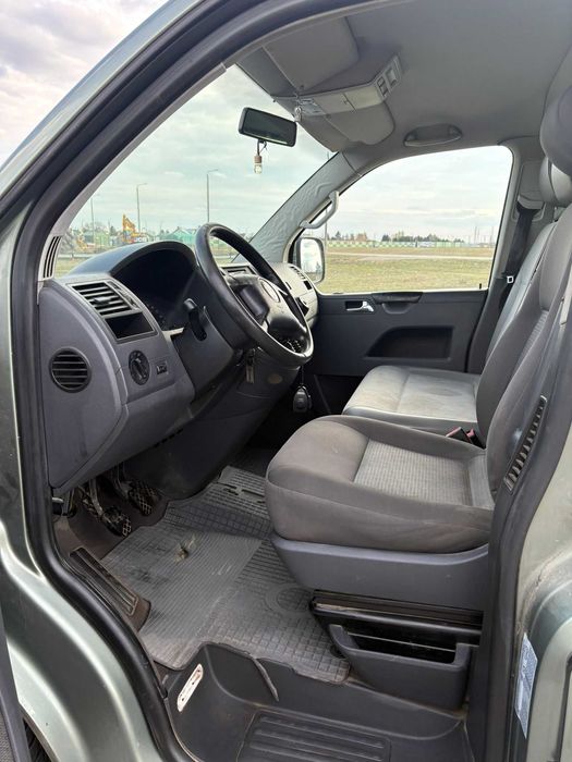 VW  T5 carawelle 9 miejsc 2.5tdi