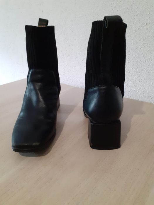 Botins/ Botas Salto Alto N°35
