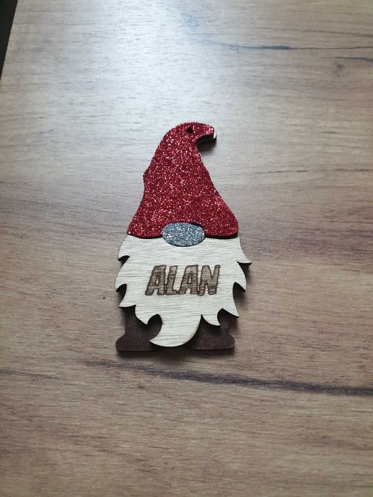 Breloki grawerowane na różne okazje
