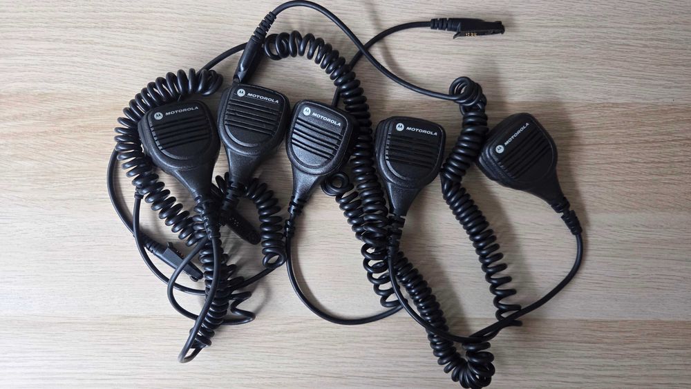 Motorola GP344 UHF walkie talkie 4 rádios + carregadores