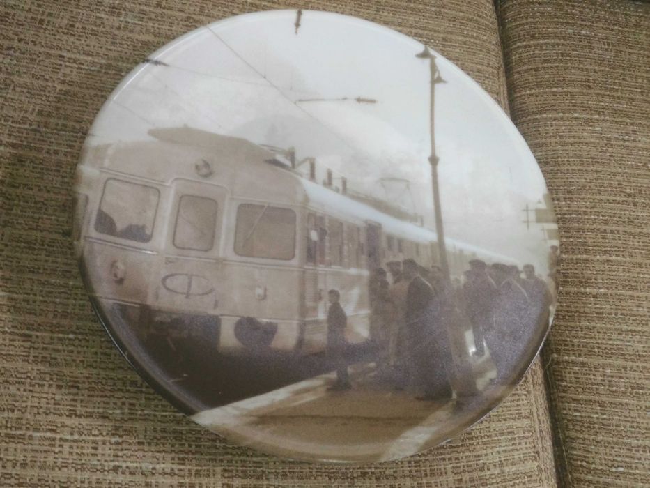 prato comemorativo "ADtrans / Sorefame / Estação da Amadora )