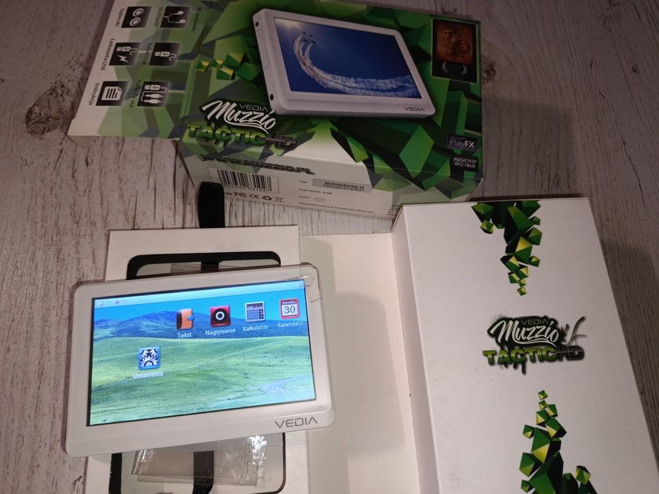 Odtwarzacz MP4 Vedia muzzio tactic hd