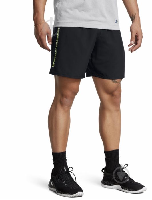 Чоловічі шорти  Under Armour  ( розмір ххл )