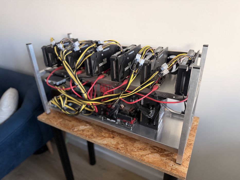 Koparka kryptowalut 6x RTX 3060 Ti 8GB - HiveOs, idealny stan