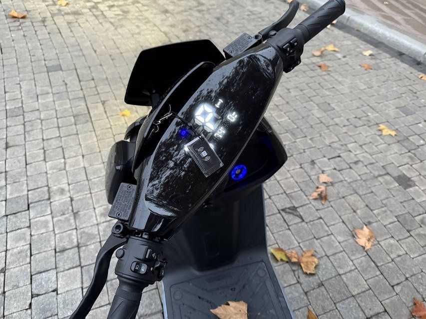 Електроскутер  Crosser CR-22 2500W  72V35AH ДОСТАВКА І ГАРАНТІЯ.