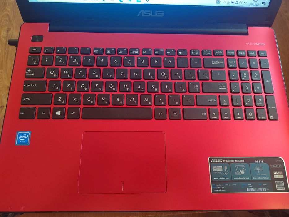 Asus D553S Windows 10 ноутбук б/у полностью рабочий