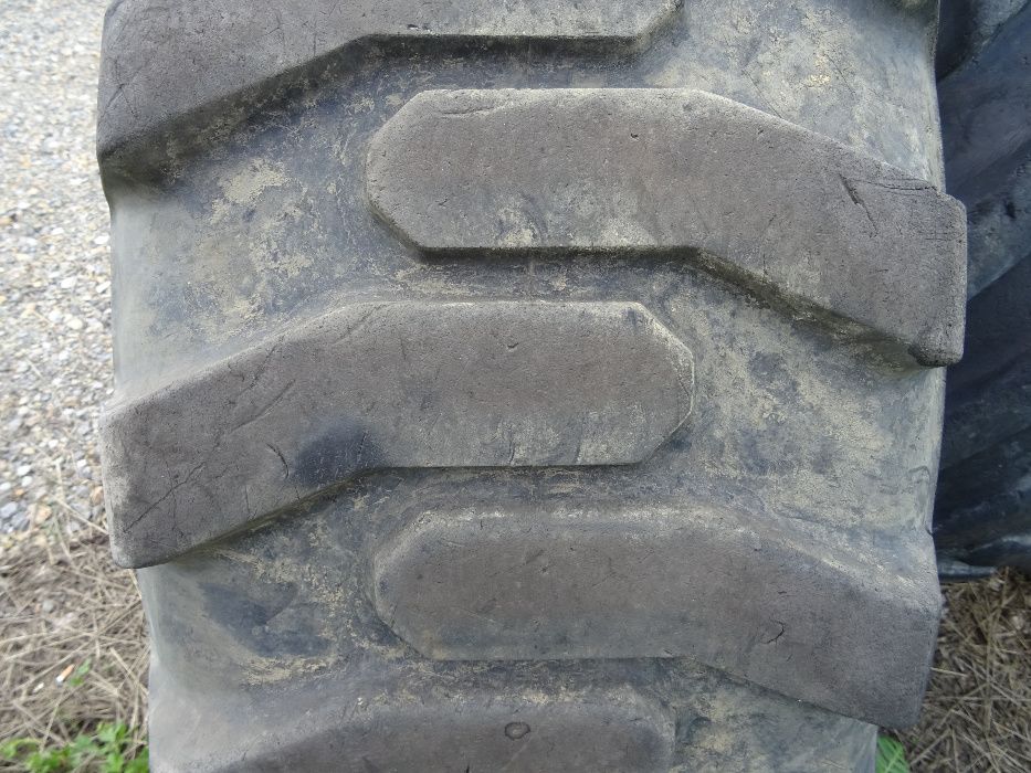 opona 17.5-25 BKT GP-288 L2/G2 (950 netto)