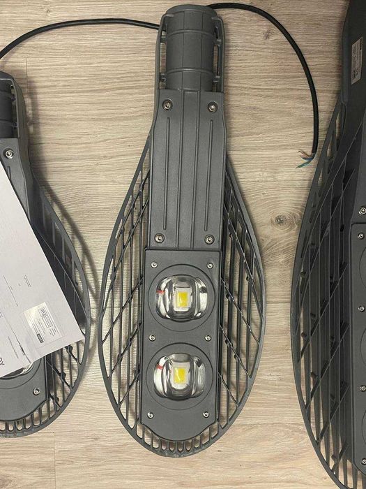 Ліхтарі вуличні Cobra led