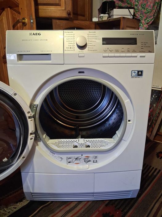 Сушильна машина    Electrolux EDI96150W
