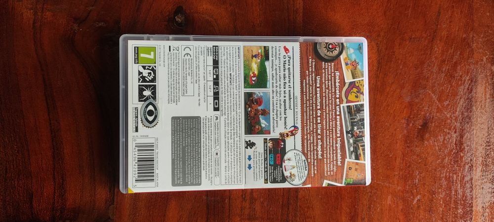 Caixa do super Mario Odyssey switch