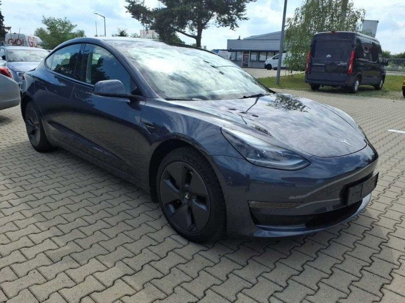 Tesla for rent on Uber