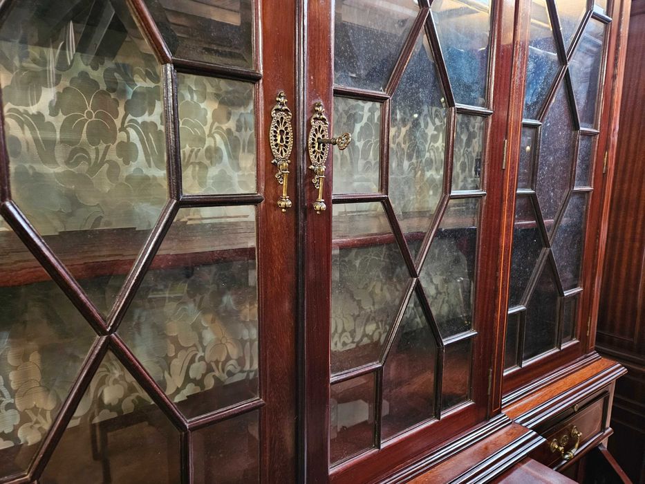 Móvel de sala / Cristaleira - óptimo estado geral