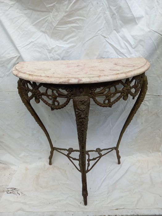 Conjunto de espelho e mesa