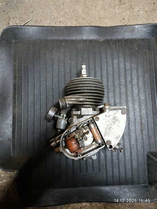 Двигун Д 5    на мотовелосипед.