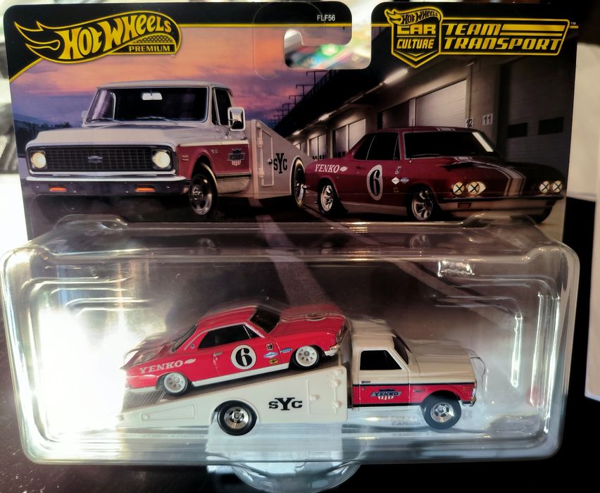 Hot Wheels - 2026 Team Transport #91 - '66 Chevrolet Corvair Yenko Stinger + '72 Chevy Ramp Truck