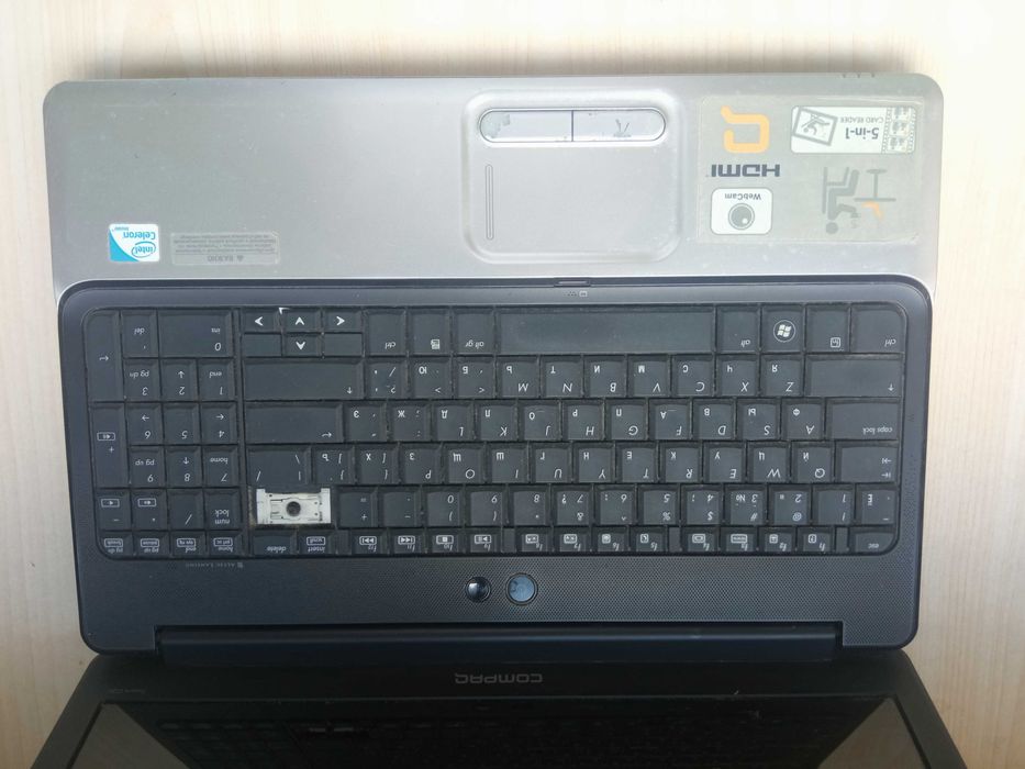 Ноутбук Compaq cq61