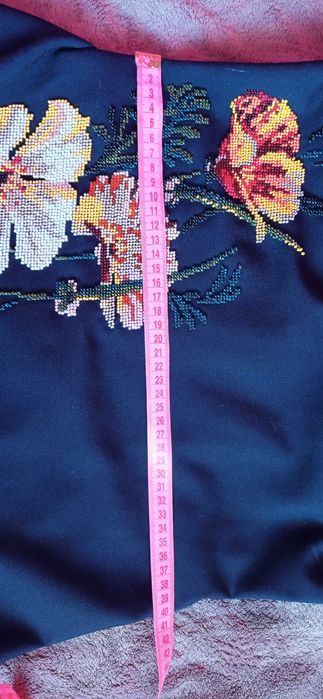 Жіноче плаття вишите бісером (ручна робота) розмір 42/44.