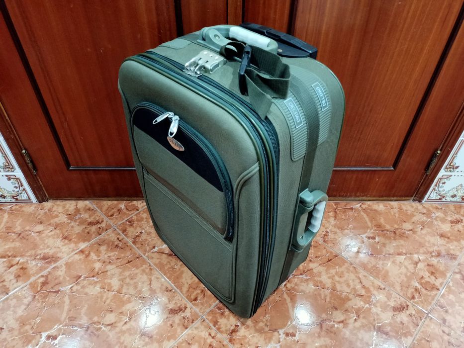 Mala malas de porão até 23 kg viagem casa quarto apartamento vivenda carro cozinha escritório gabinete.