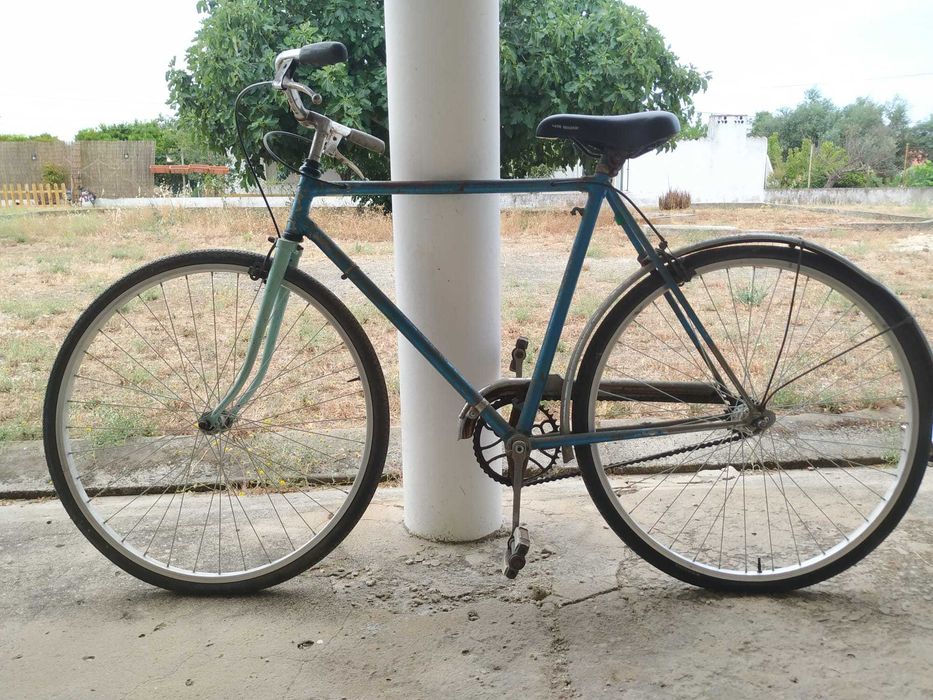 Conjunto de duas bicicletas