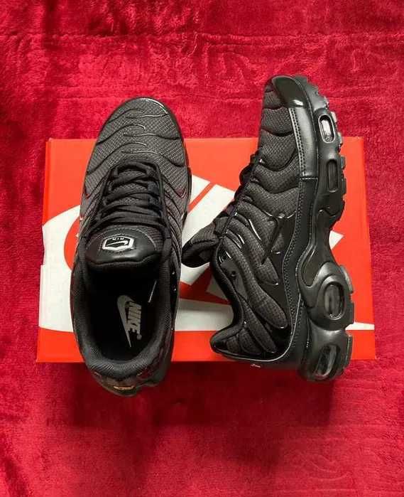 Nike Air Max TN Plus Black R.40