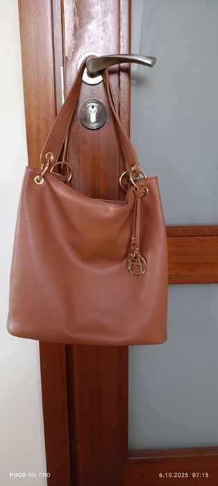 Karmelowa torebka na ramię