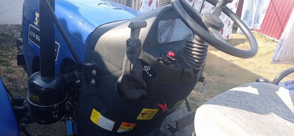 Продам ДТЗ-5244HPX.