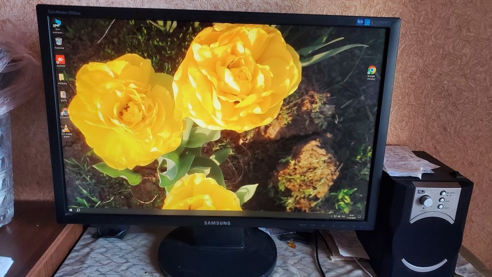 Продам бу монітор24 діагональ  Samsung 2443