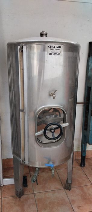 Cuba em inox com pouco uso