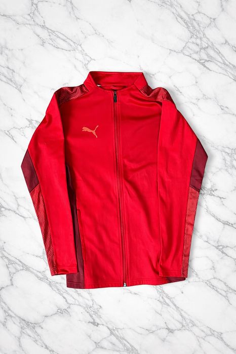 Спортивная кофта