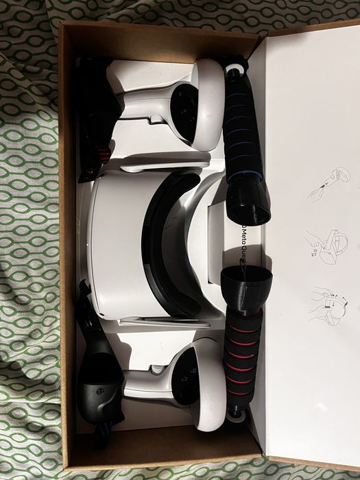 Meta quest 2 128gb с криплением и аксесуарами