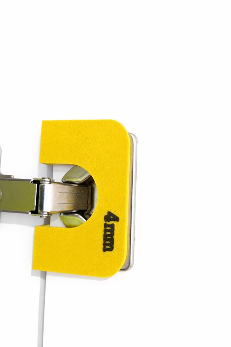 Przymiar Magnetyczny do zawiasów 4mm 2szt