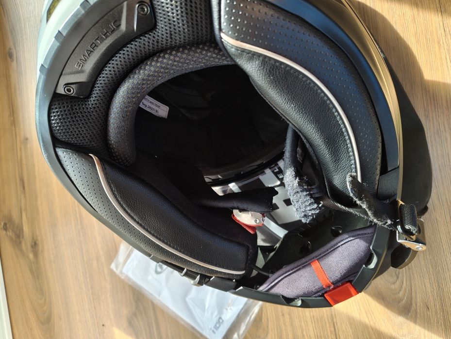 Capacete modular HJC i100