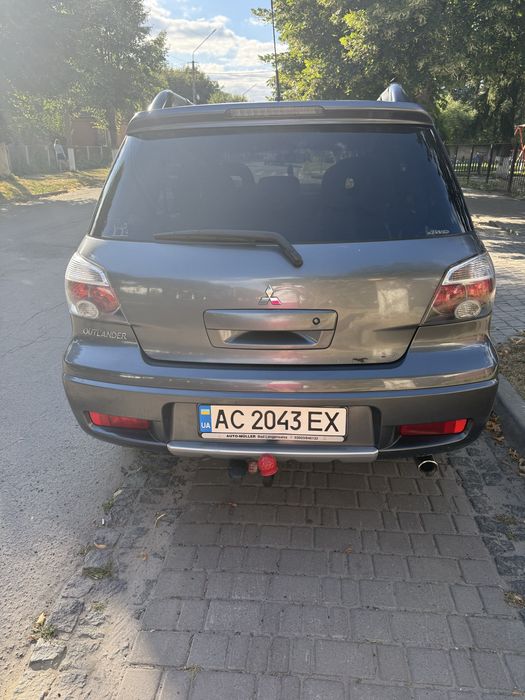 Mitsubishi Outlander