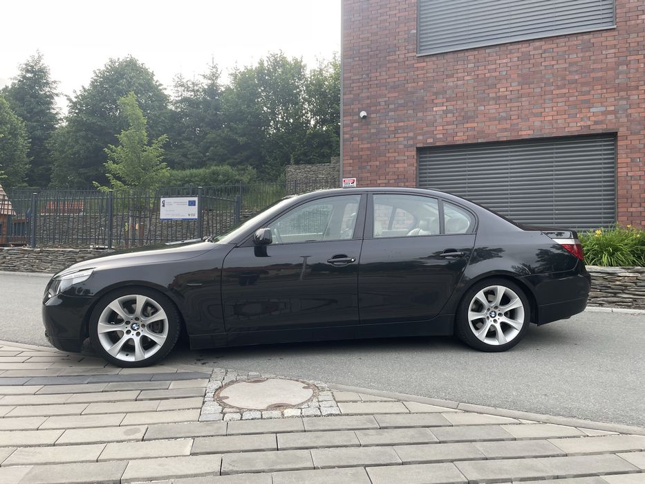 BMW E60 3.0d  2004r