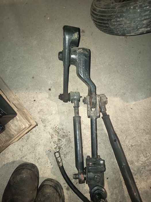 Wspomaganie Zetor 7211 i kolumna kierownicza