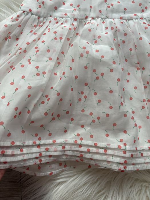 Sukienka wisienki hm 74