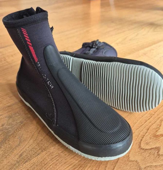 Buty neoprenowe ROOSTER wysoki but z zamkiem EasyFit rozmiar 40,5