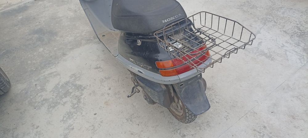 Мопед /скутер Honda .