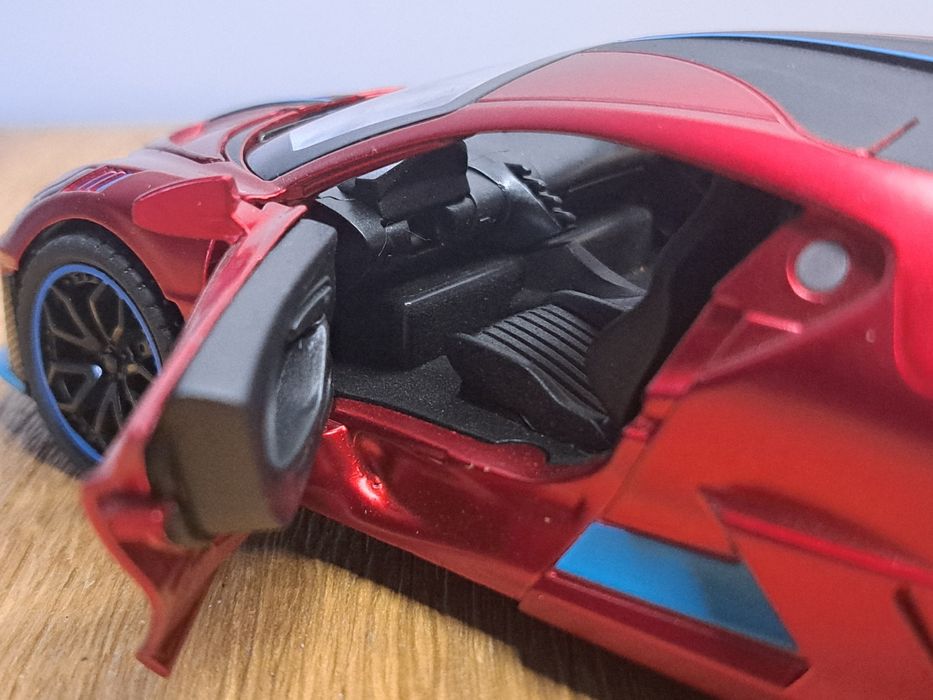 Sportowe Bugatti Divo.